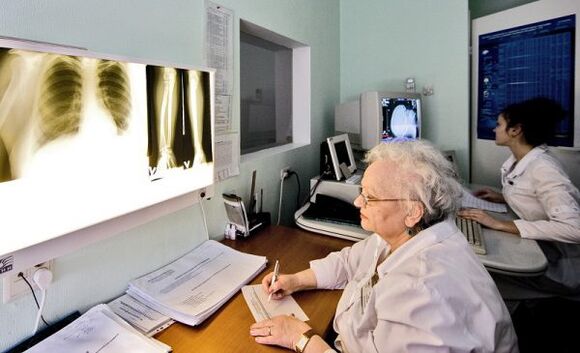 Radiografia utilizzata per diagnosticare il mal di schiena