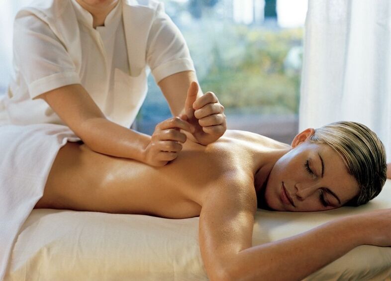 massaggio terapeutico per l'artrite
