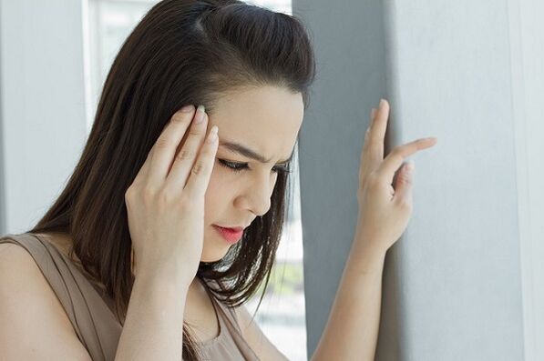 Mal di testa con osteocondrosi cervicale